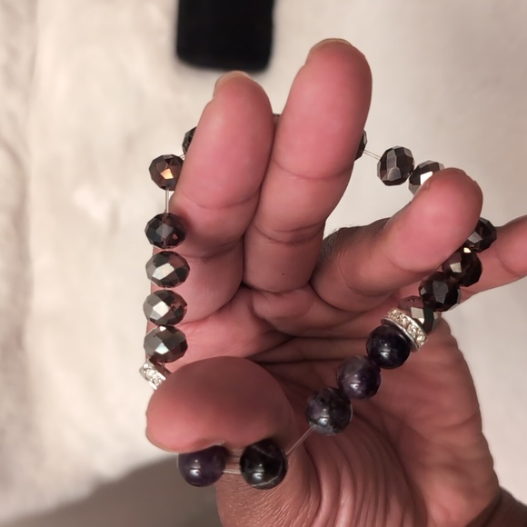 Avon|I Wish You Beaded Bracelet-PROTECTION- Purple Stone and Black Crytals Beads - Picture 10 of 11